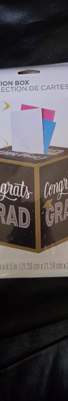 American Greetings Black&Gold 'Congrats Grad' Table Centerpiece Card Box 8.5 - Picture 2 of 6